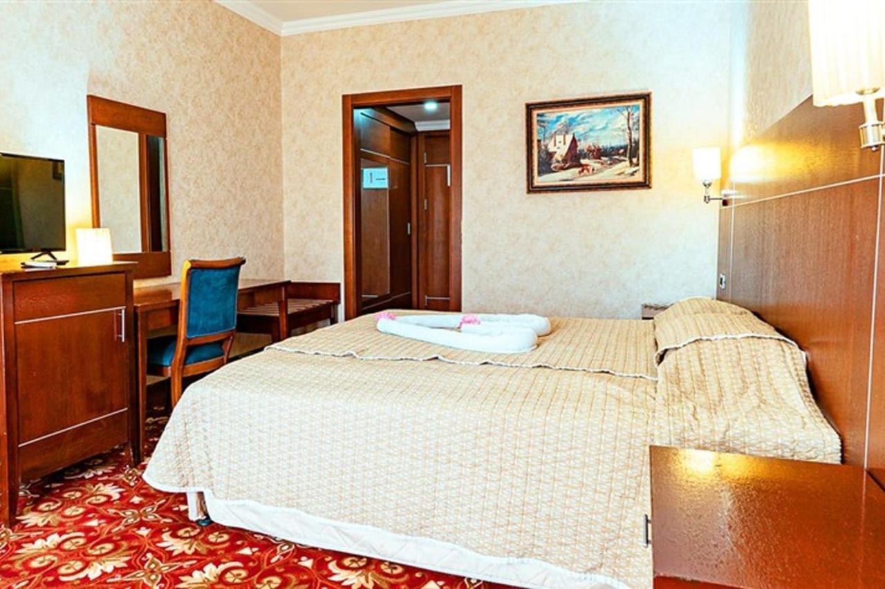 Queen Thermal Resort Hotel Emet Exteriér fotografie
