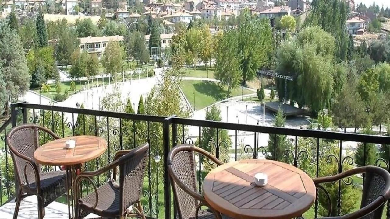Queen Thermal Resort Hotel Emet Exteriér fotografie